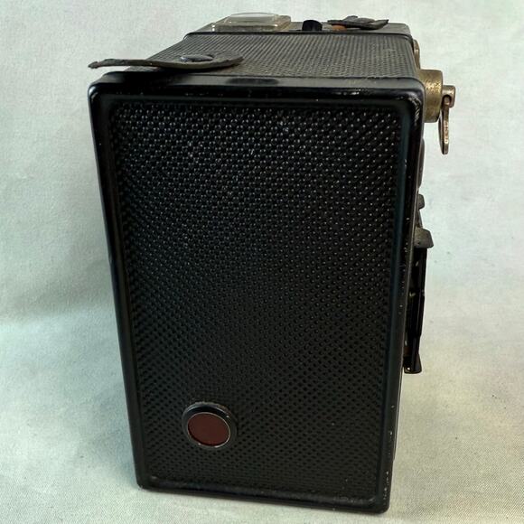 Vintage 30s Empire 120 Metal Box Film Camera - Picture 4 of 8